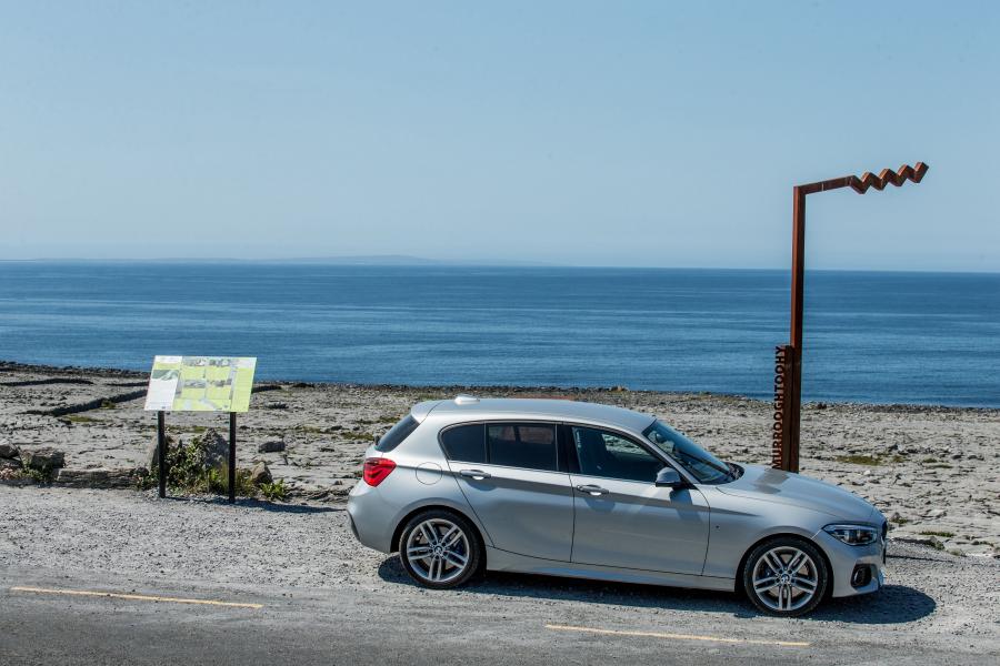  BMW 118d M Sport (F20) 2015 года  (UK) (фото 15 из 19)
